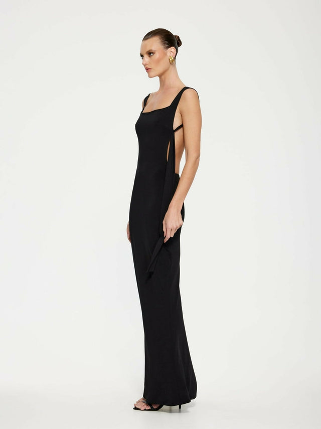 helena-gown-black-287393_1800x1800