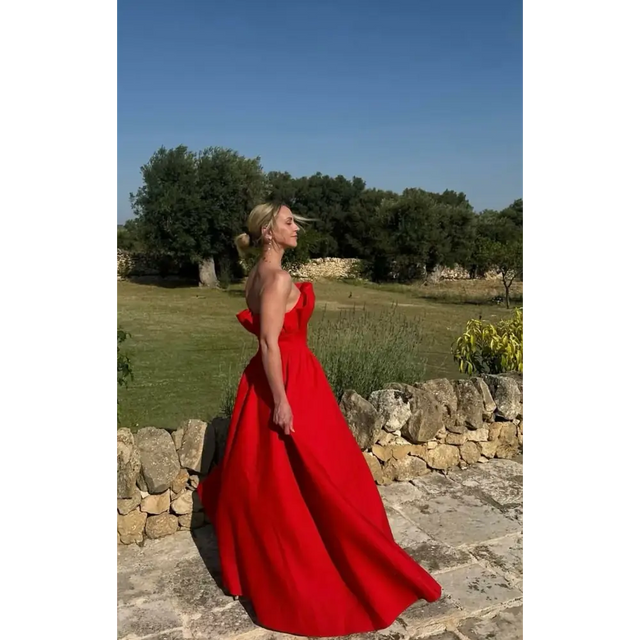 Elliatt Laurel Sleeveless Maxi Dress In Red - Dresses