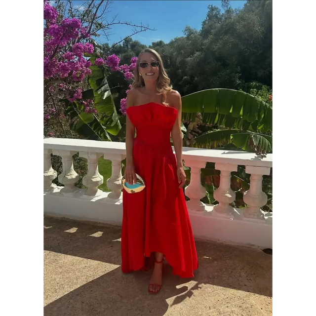 Elliatt Laurel Sleeveless Maxi Dress In Red - Dresses