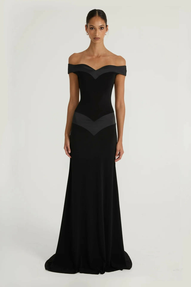 Ance Gria Octavia Gown in Black