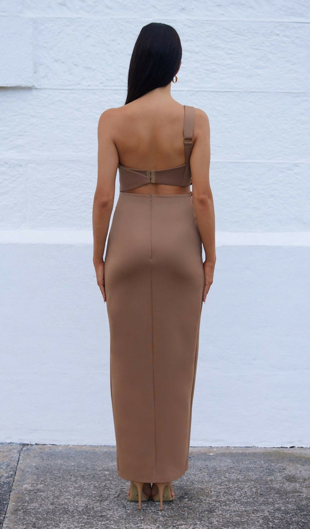 THELIO-BACK-979x1667