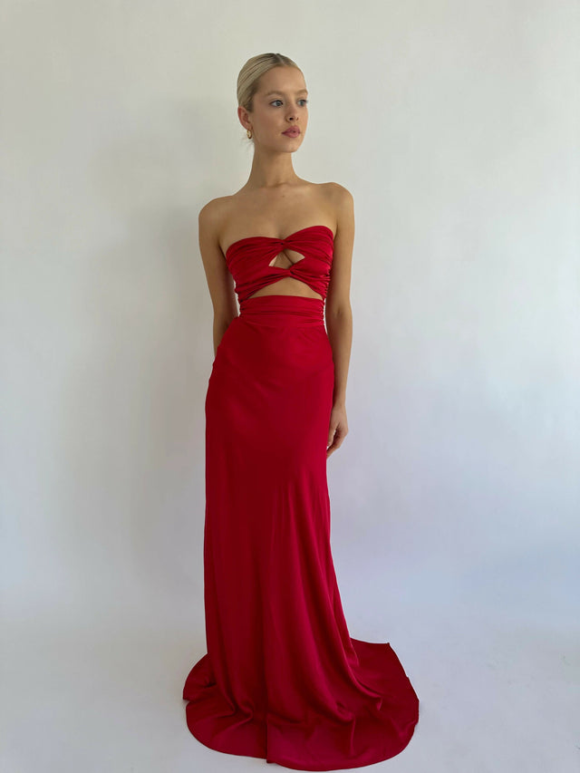 Hntr The Label Inka Gown in Wine Red - 6 / Red - Dresses