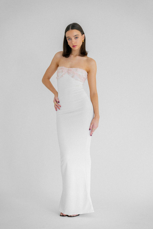 Hntr The Label Luci Gown - Ivory - 6 / White - Dresses