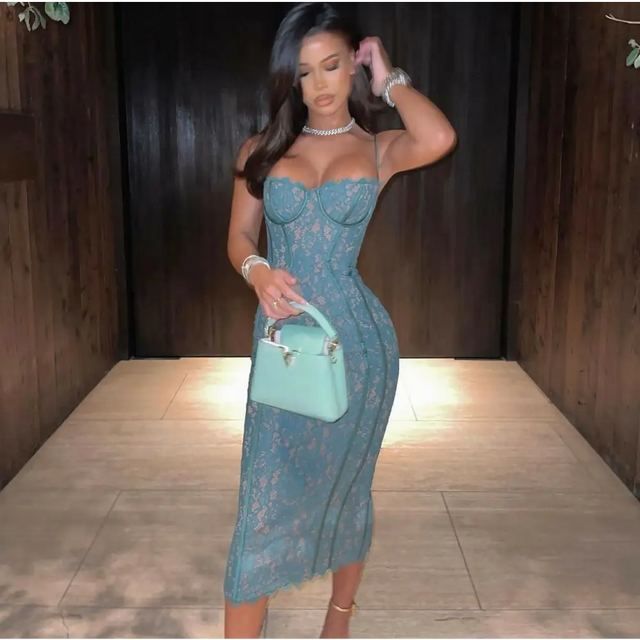 House of CB ‘Joelle’ Lace Forest Midi - XS / Green - Dresses