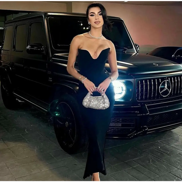 House of CB ‘Sabine’ Maxi - S / Black - Dresses