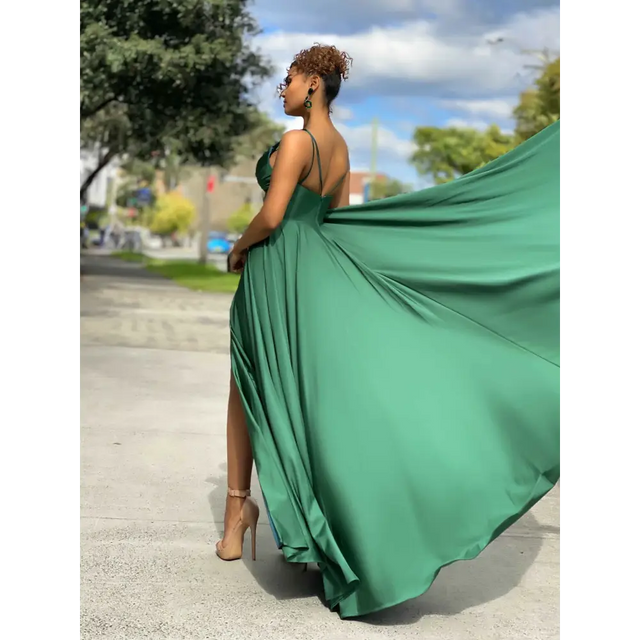 Jadore Ava Gown - 12 / Green - Dresses