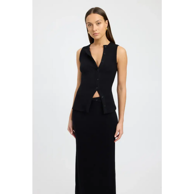 C115_BECBUTTONTANK_BLACK_02