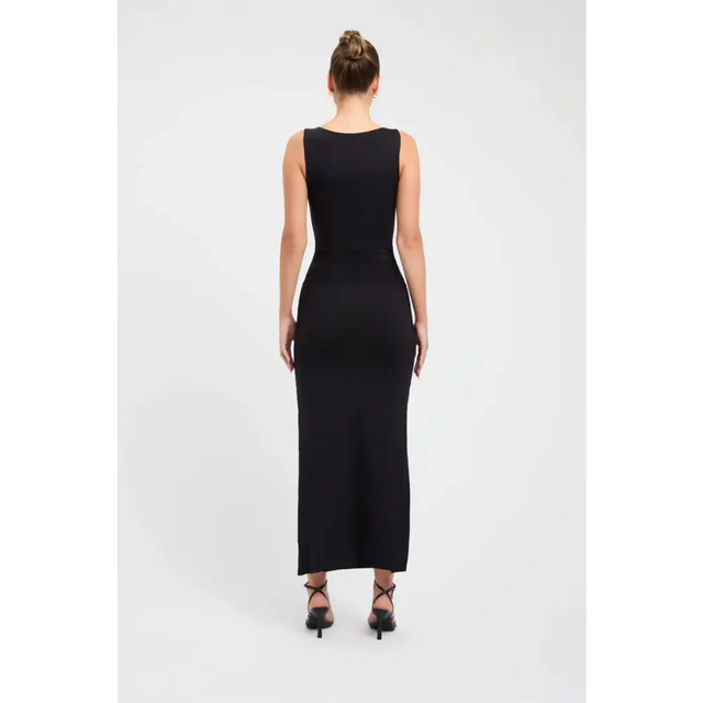 Z2667_Estelle_Midi_Dress_Black_03