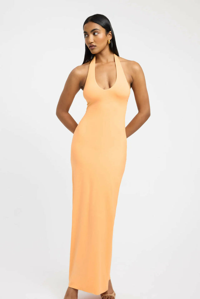 Z2677_STELLAHALTERMAXIDRESS_PAPAYASORBET_02_1120x_0bbaa5f2-450e-44c2-95e3-c3d3a97f87f2