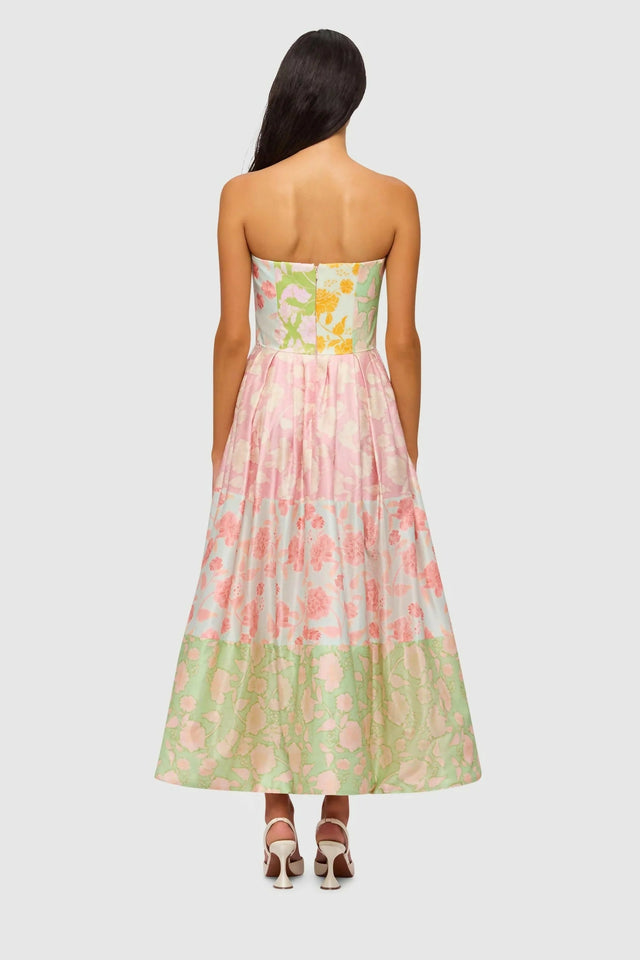 Leo Lin Ana Halterneck Maxi Dress in Anamone Splice Print - 8 / Multi - Dresses