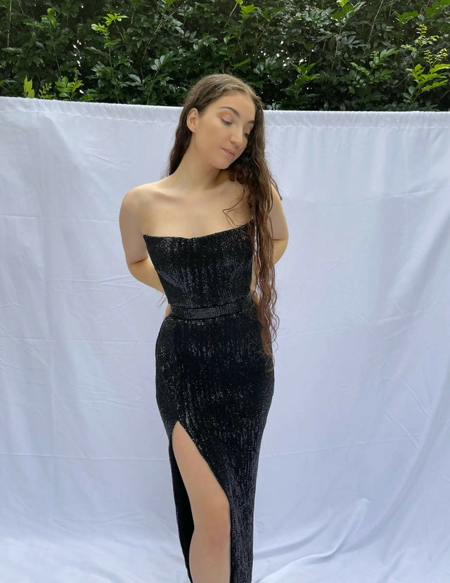 Lia Stublla Alexia Gown - 8 / Black - Dresses