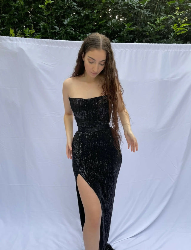 Lia Stublla Alexia Gown - 8 / Black - Dresses