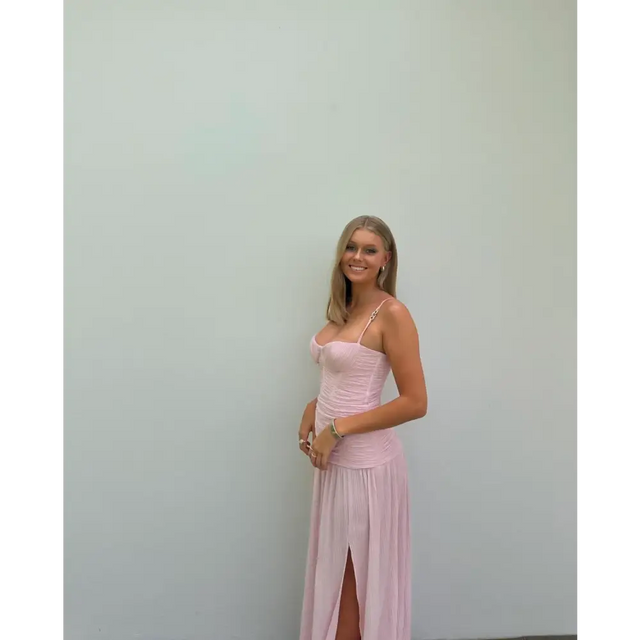 A9A643D9-AD04-4B3B-A66F-A01B746DE770