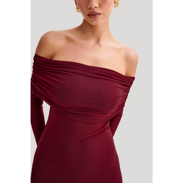 240318_MESHKI_Reshoots_Rendevous_23_1194_a268d5df-e03f-4ce7-971f-7f8297881c69