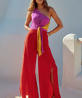 Nala-Jumpsuit-In-Sol-and-Donna-Heels-In-Gold_240605_MisterZimi_Ibiza_SHOT_05_0076_5d3d45f9-427f-41df-ae43-0a344a6e5fe4