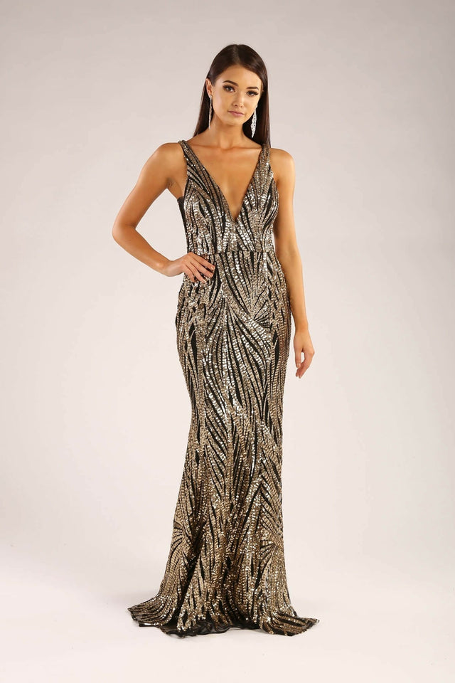 SKU480-NB-Luxe-Sapphira-gown-front