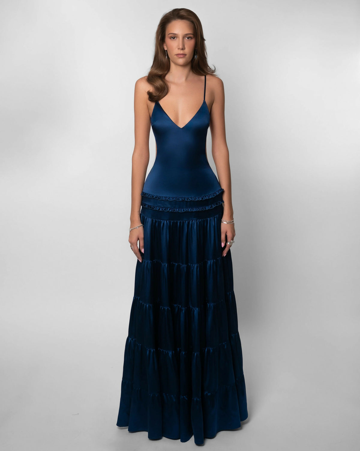 Fenity Raven Gown Blue Size 6,8 – designer dress hire