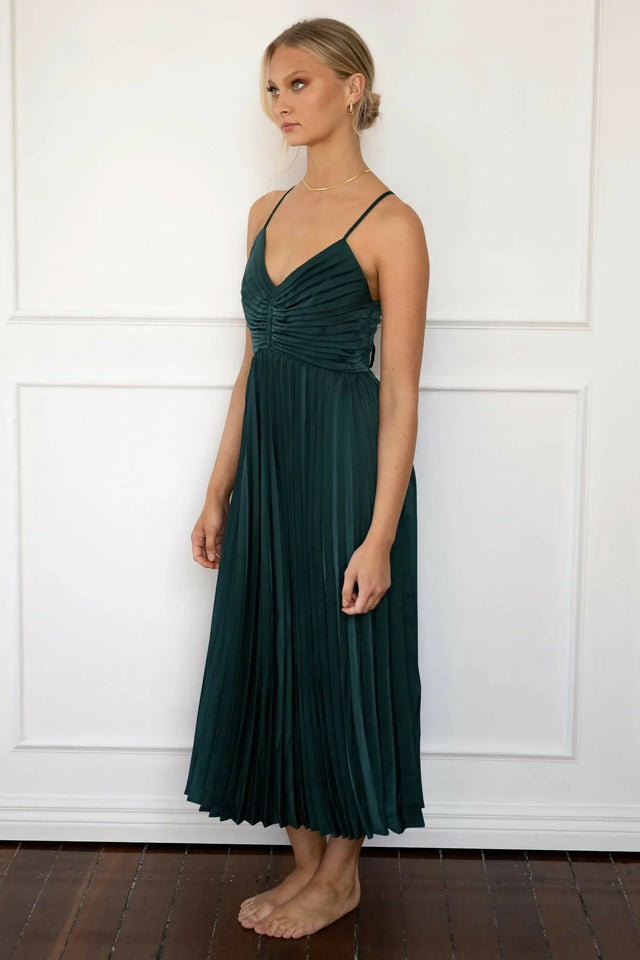 Runway Norah Dress in Green - 8 / Green - Dresses