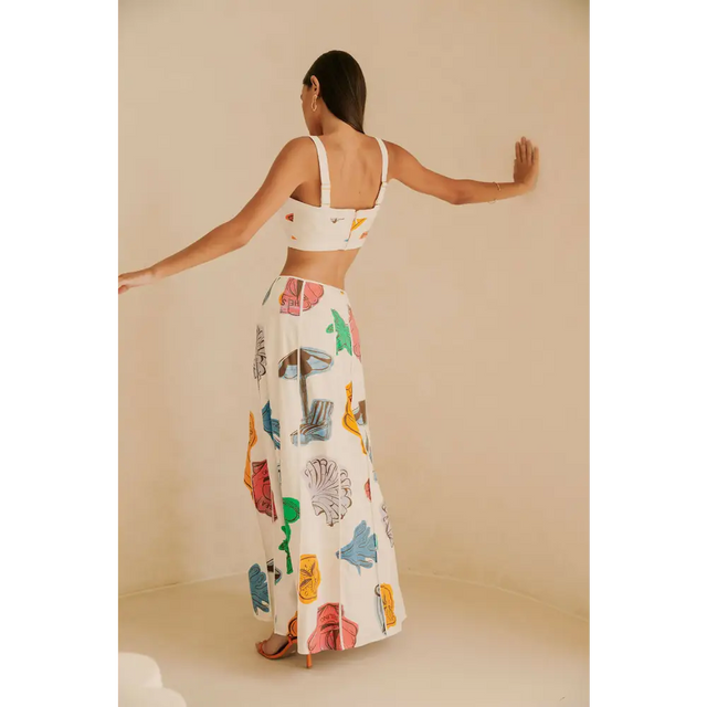 5138d96c-e7a6-41fe-a9c3-65aed2d99dde_1800x1800