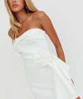 Selfie Leslie Sasha Cascade Ruffle Rosette Mini Dress White - 8 / White - Dresses