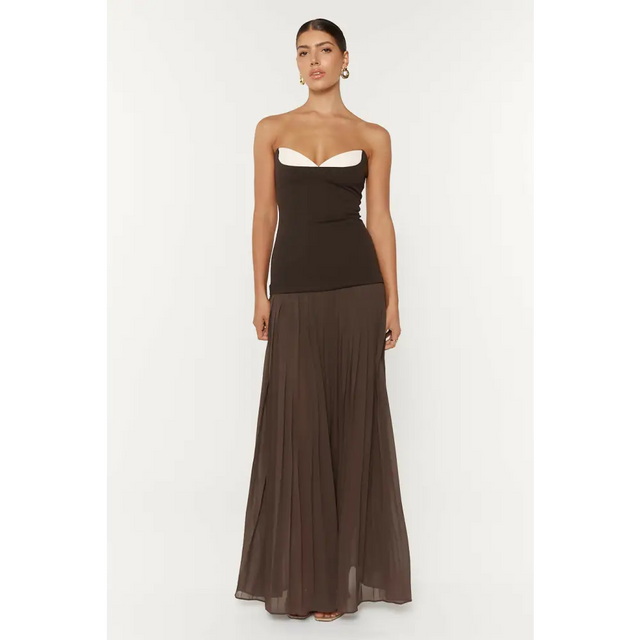 She is OLLA Nicolette Maxi Dress - 6 / Brown - Dresses