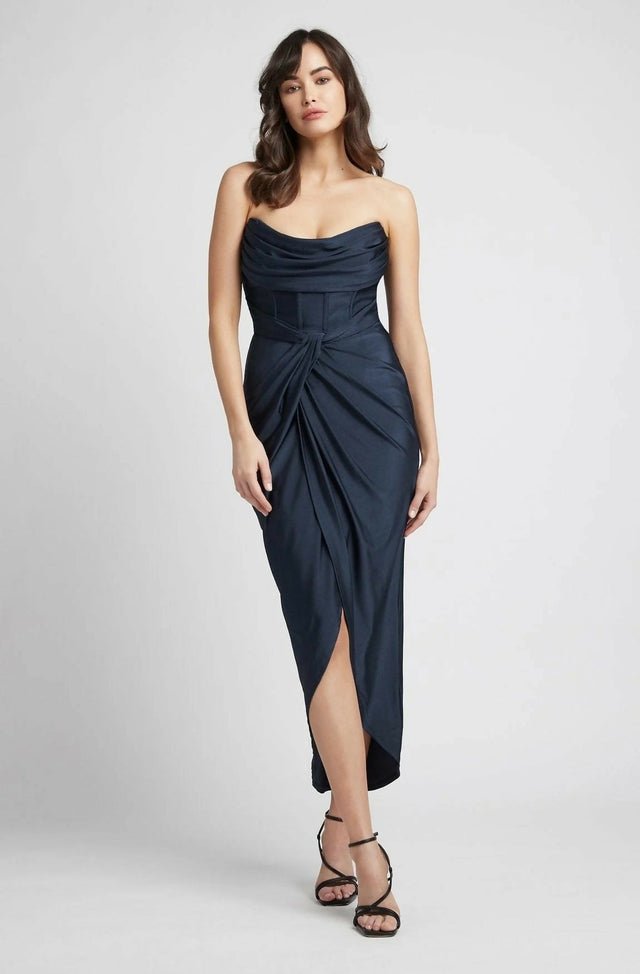 Sheike-Cosomopolitan-dress-navy-front
