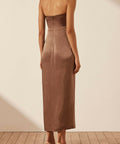 MILO-STRAPLESS-KNOT-MIDI-DRESS---CACAOB_11c88a59-9f95-4400-b296-7ccb37045cdf