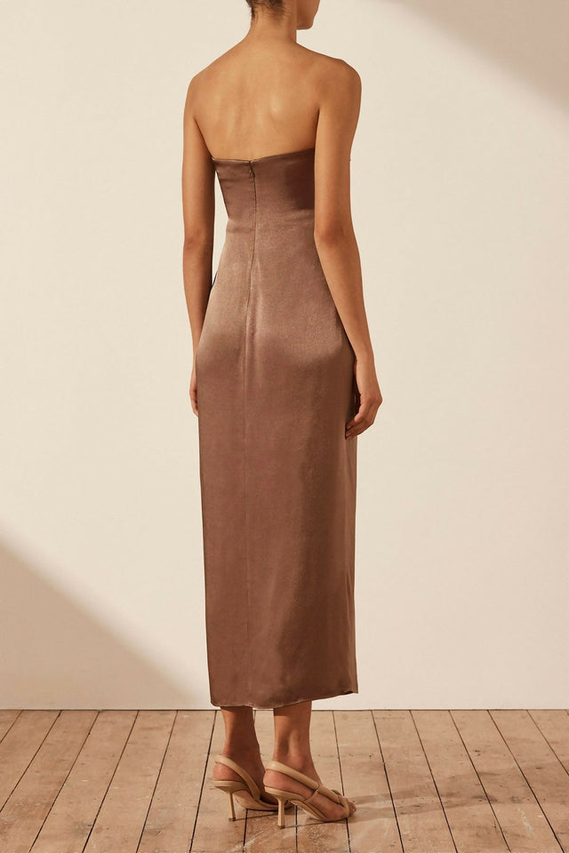 MILO-STRAPLESS-KNOT-MIDI-DRESS---CACAOB_11c88a59-9f95-4400-b296-7ccb37045cdf