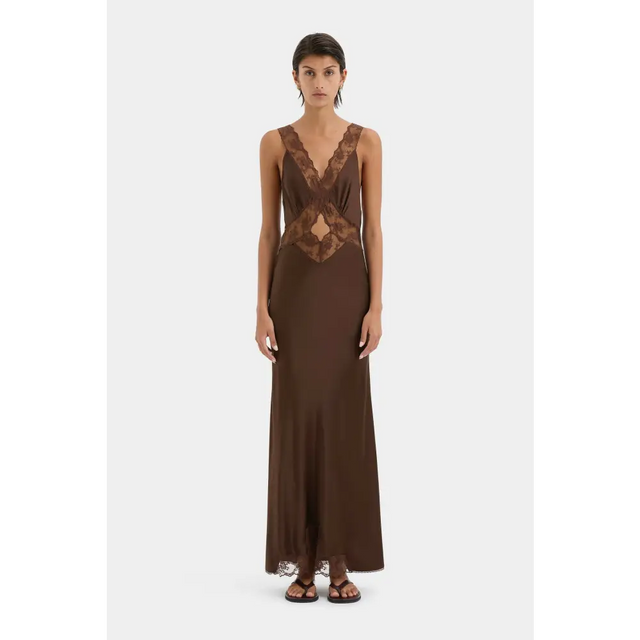 S70-Aries_Cut_Out_Gown_Chocolate-24981-Sir_The_Label-0911_1440x