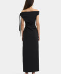 S41-SIR424-1101_DAHALIA_GOWN_BLACK-24567-SirTheLabel-0287_1440x