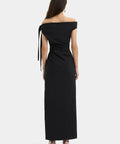 S41-SIR424-1101_DAHALIA_GOWN_BLACK-24567-SirTheLabel-0287_1440x