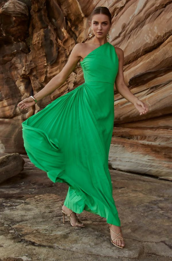 SonyaModaAzaleaGowninBarcelonaGreen