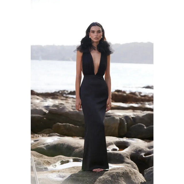 Canon-2777_1600x_262692fa-1748-42e4-b2c5-cea45f07ae73