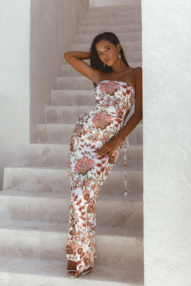 Sonya Moda Dima Dress in Paisley Print White Size AU 8 - 8 / Floral - Dresses