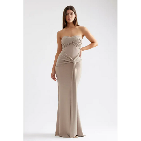 lexi farah dress champagne Studio Lexi Tiffany Dress in Champagne Size XS Passion
