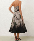 4.3900ds253.blkhyd.black-hydrangea